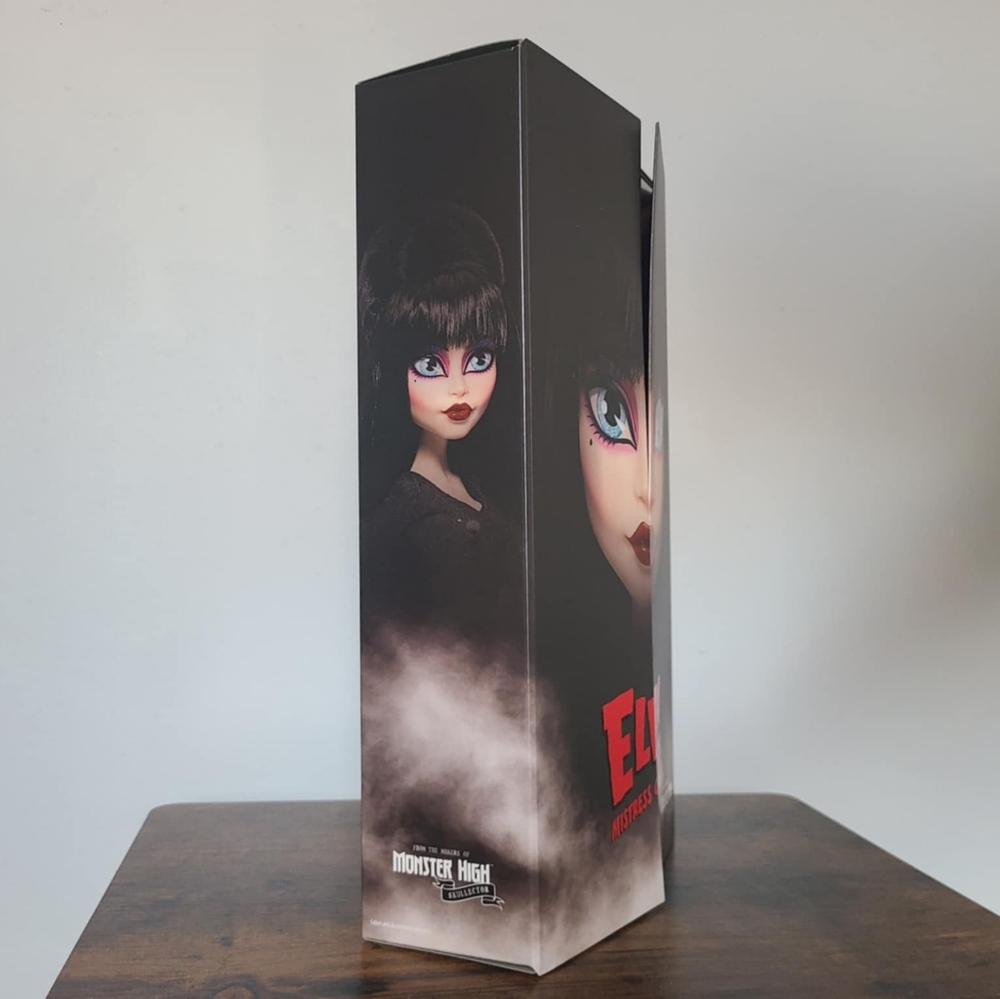 Elvira Monster High Doll - Picture 5 of 6